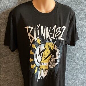 Blink-182 Graphic Tee Medium